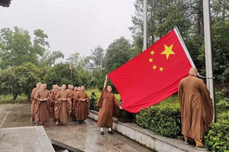 AI医疗须防“自动化偏见”